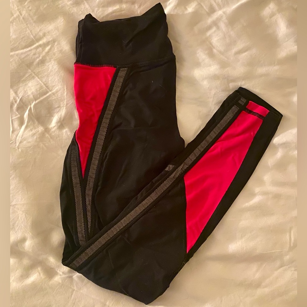 Reflective leggings
